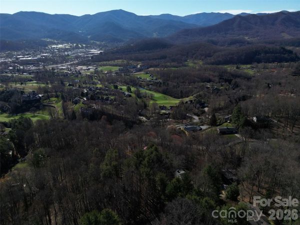 1165 Scenic Circle , Waynesville, NC 28786