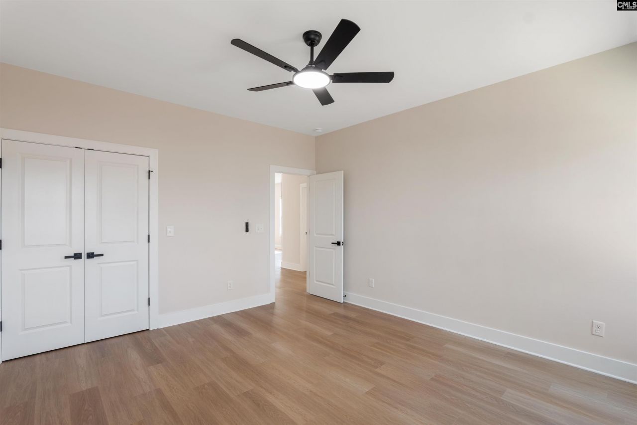 863 Park Road Photo 16