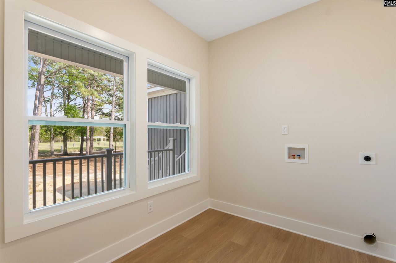 863 Park Road Photo 17