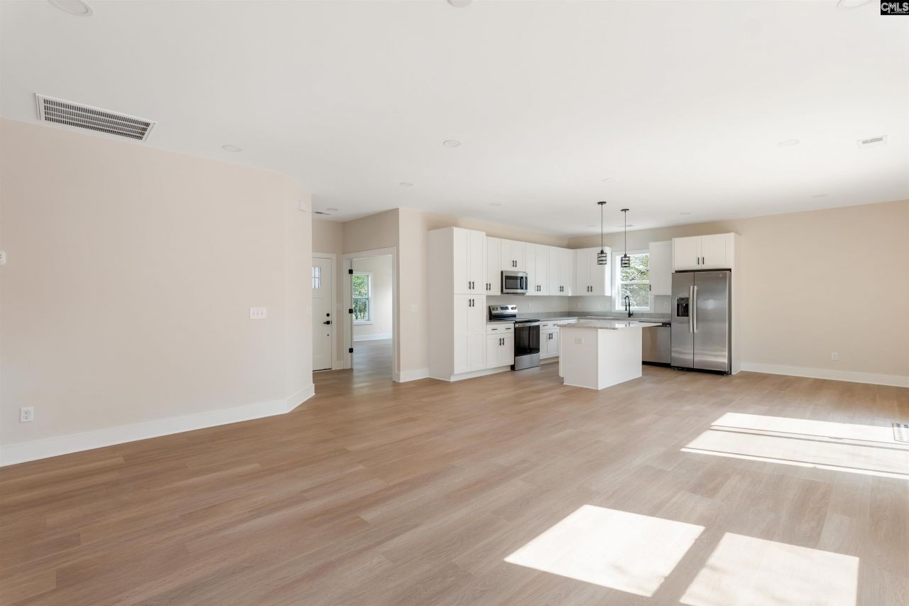 863 Park Road Photo 6