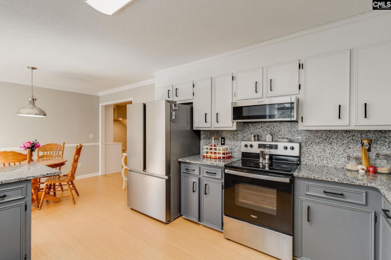 1337 Sunnyhill Drive Photo 13