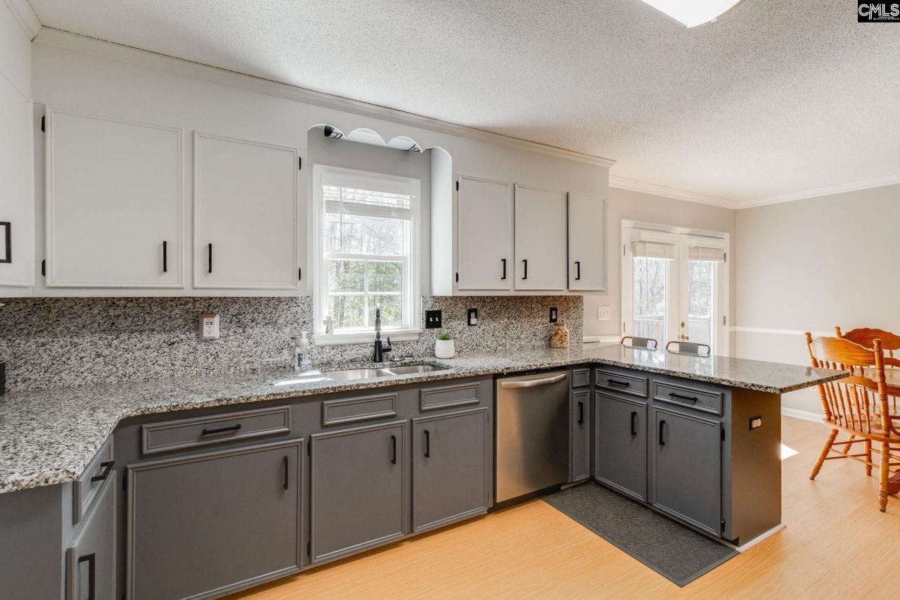 1337 Sunnyhill Drive Photo 14