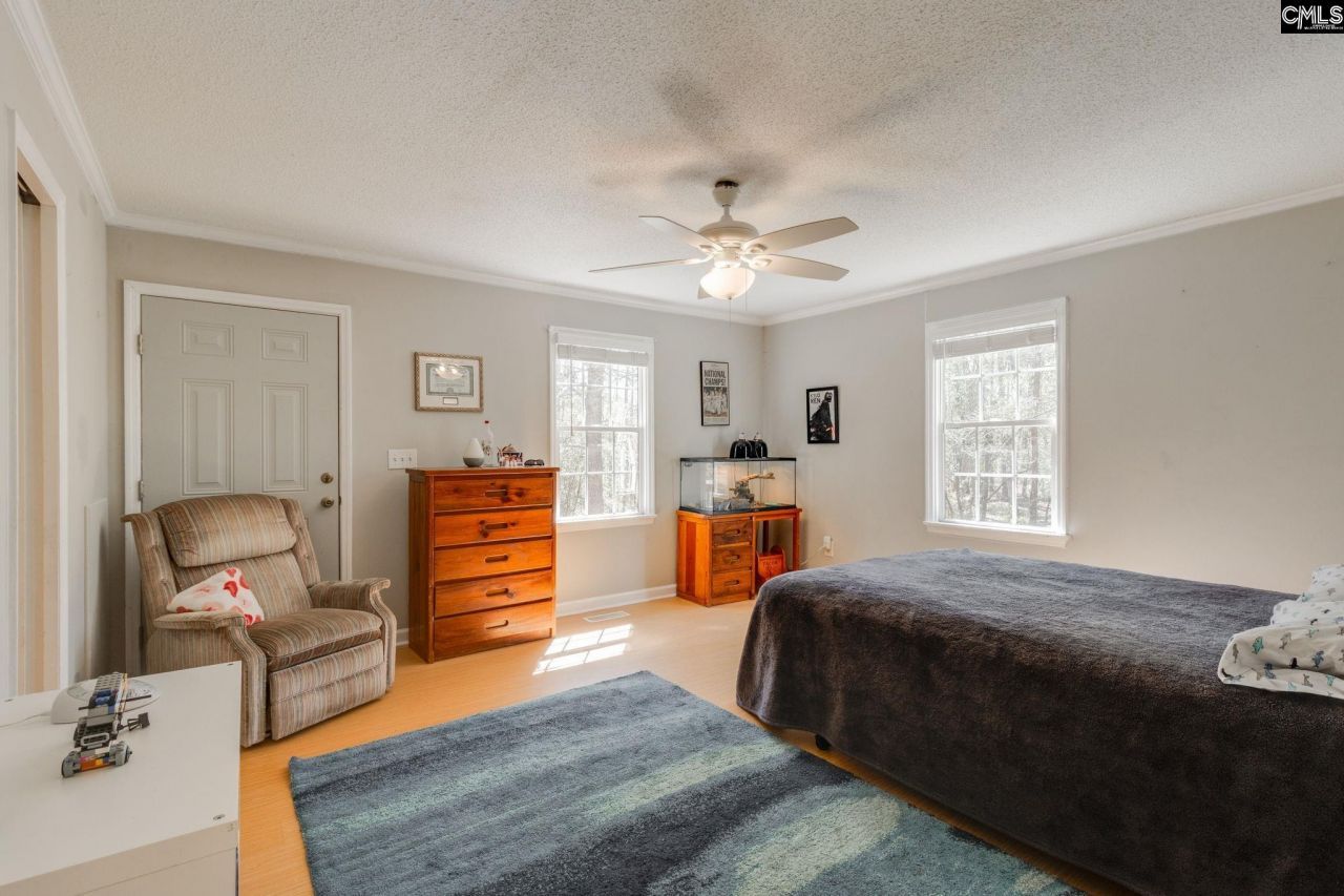 1337 Sunnyhill Drive Photo 21