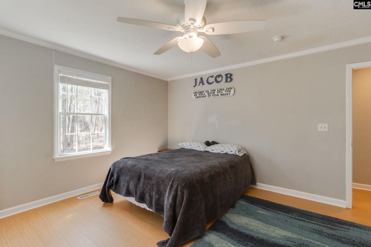 1337 Sunnyhill Drive Photo 22