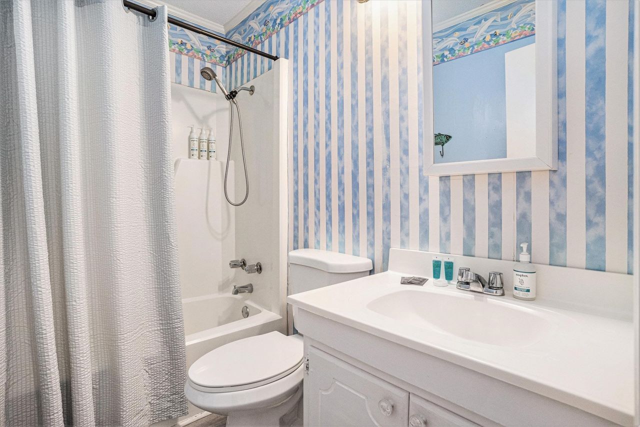 5001 N Ocean Blvd. Photo 16