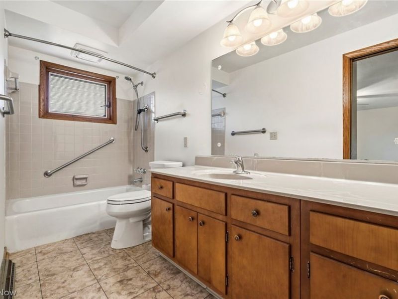 2425 Orchid Street NW, North Canton, OH 44720 Photo 18