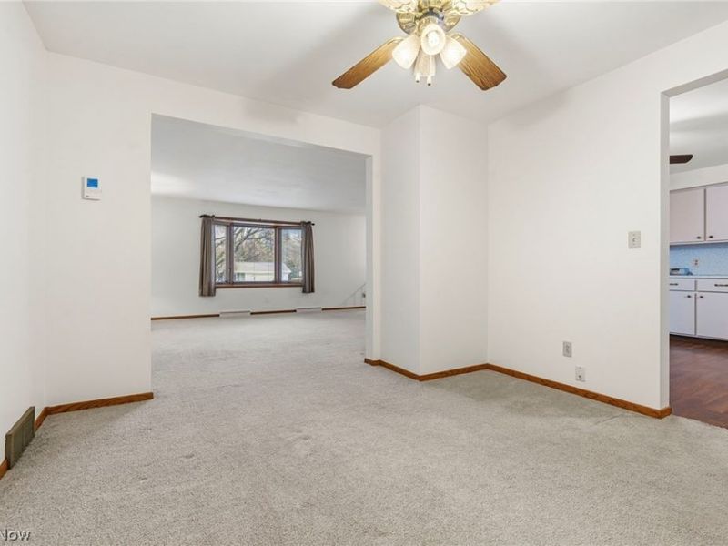 2425 Orchid Street NW, North Canton, OH 44720 Photo 9