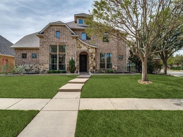 863 Falcon Trace Drive, Allen, TX 75013