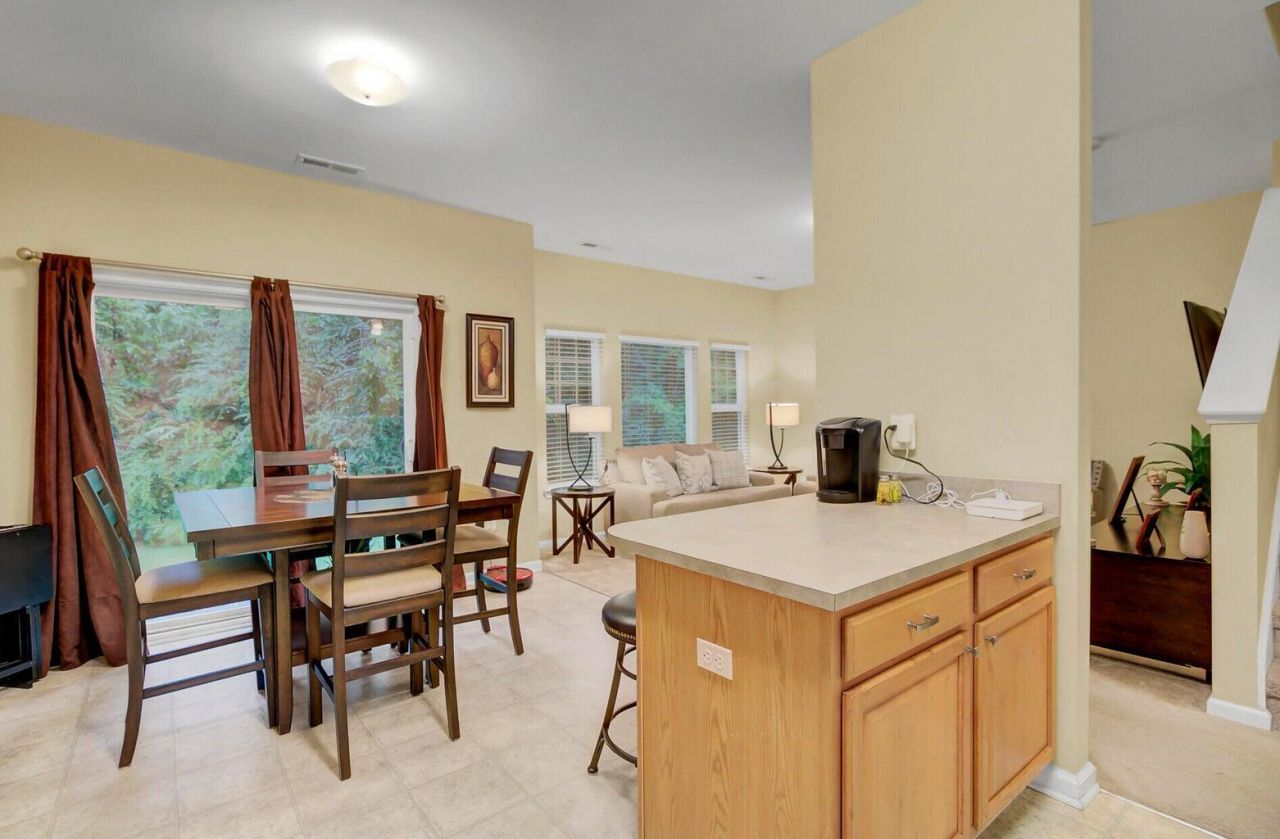 257 Grand Oaks Drive Photo 16