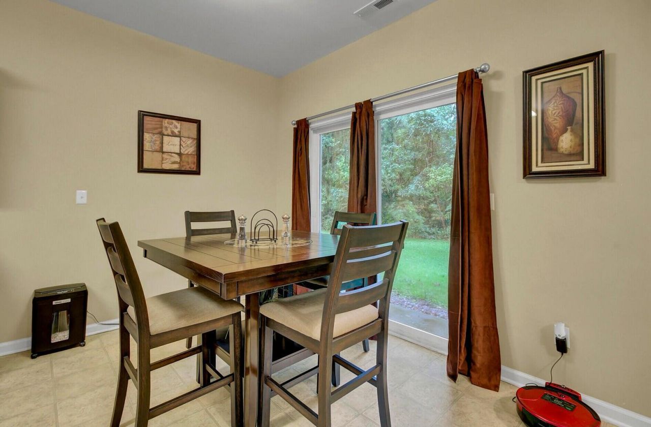 257 Grand Oaks Drive Photo 17