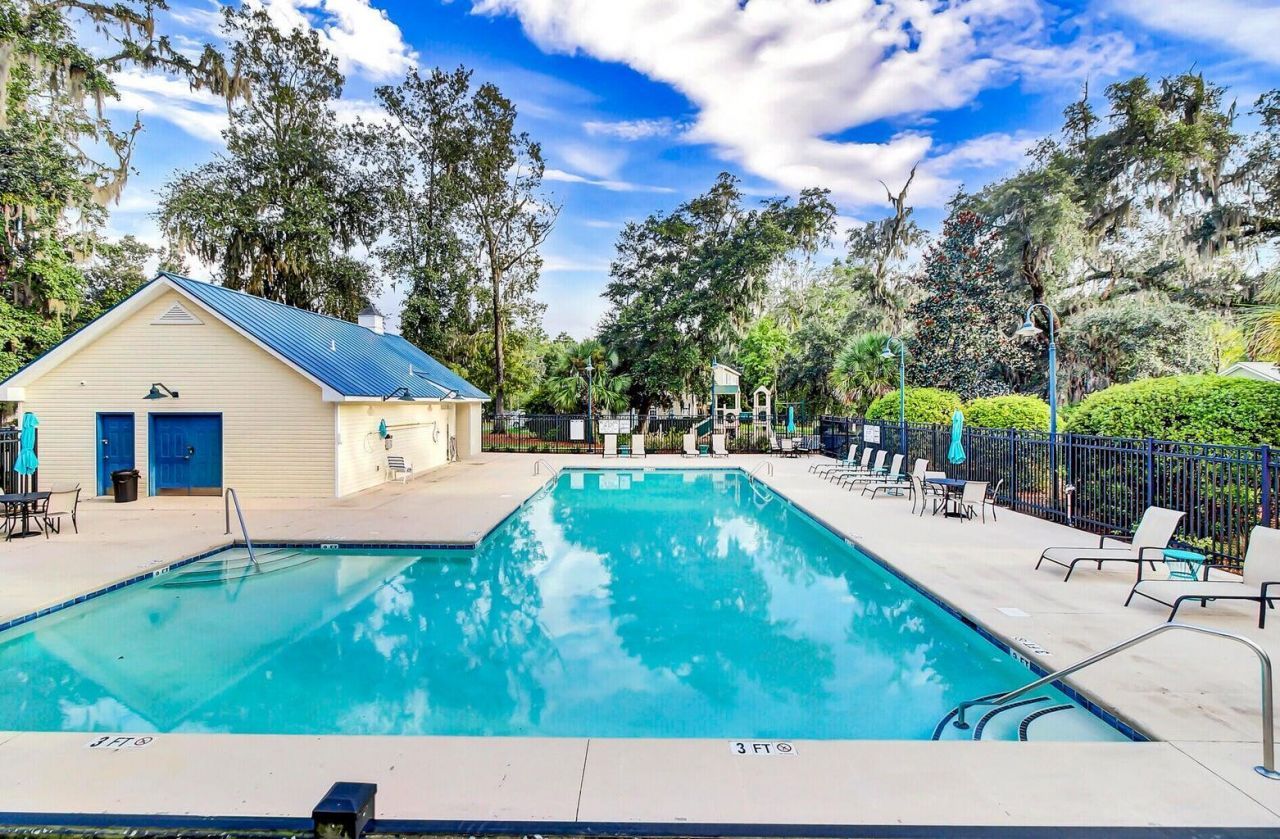 257 Grand Oaks Drive Photo 32