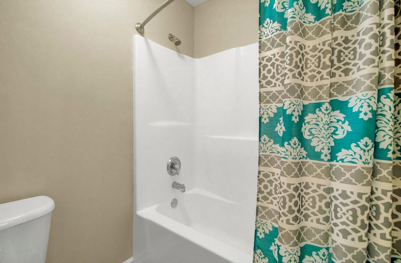 257 Grand Oaks Drive Photo 33