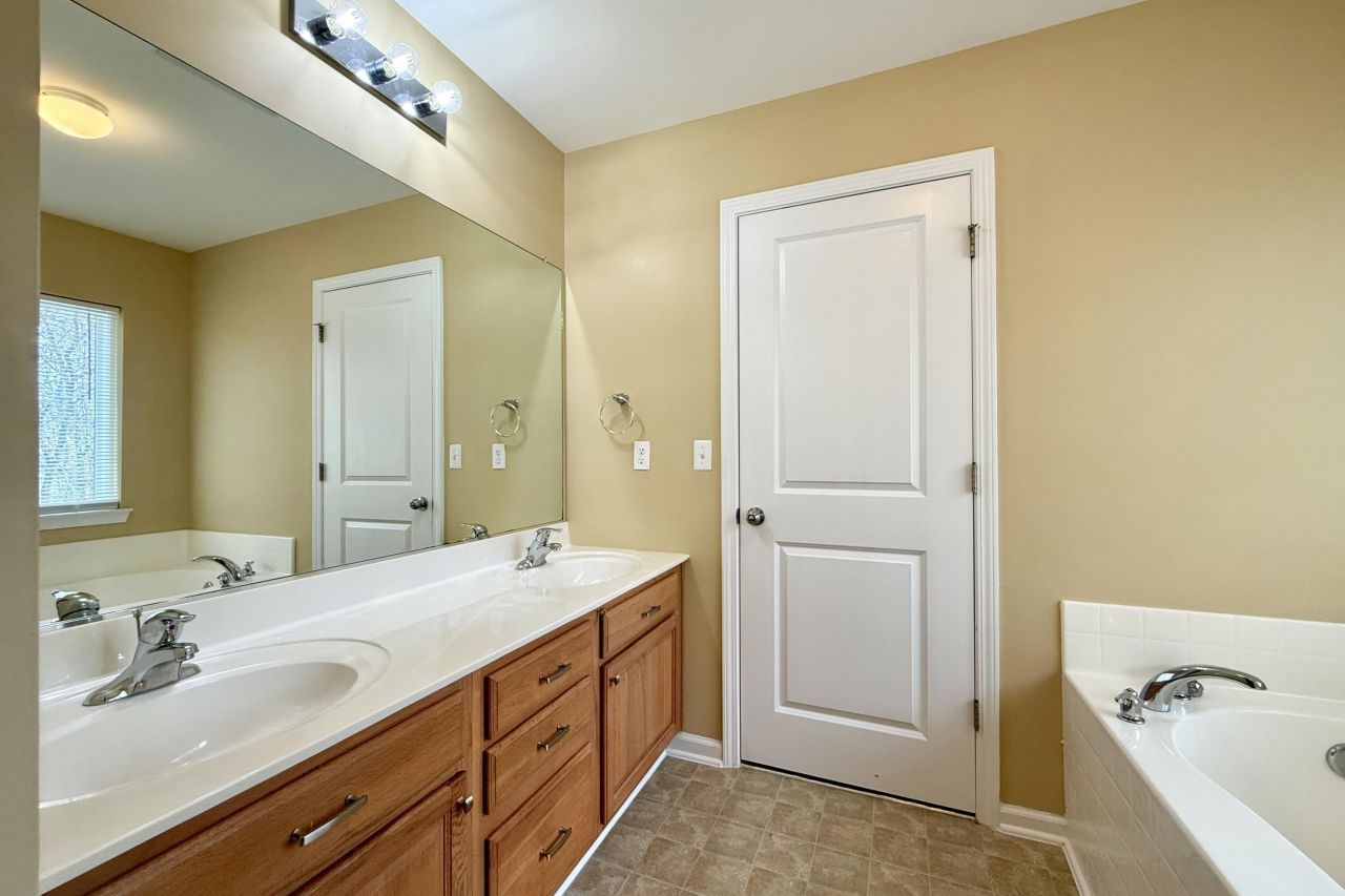 257 Grand Oaks Drive Photo 40