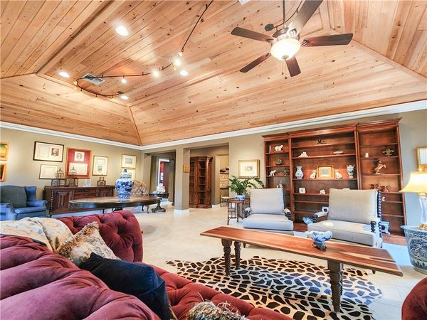 2815 Saint Barts Square, Vero Beach, FL 32967