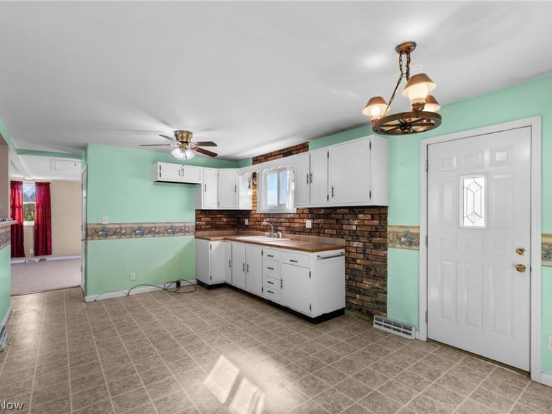 61060 Webb Heights Road, Shadyside, OH 43947 Photo 10