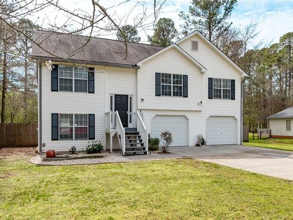 21 Camden Woods Drive NW, Cartersville, GA 30121