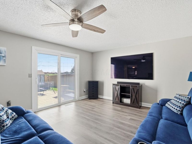 4990 Pegasus Court , Hilliard, OH 43026 Photo 15