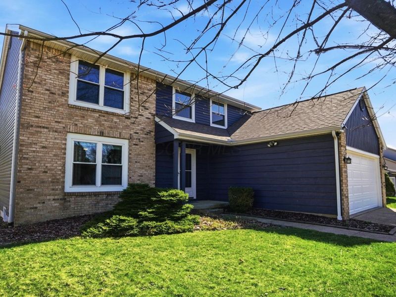 4990 Pegasus Court , Hilliard, OH 43026 Photo 2