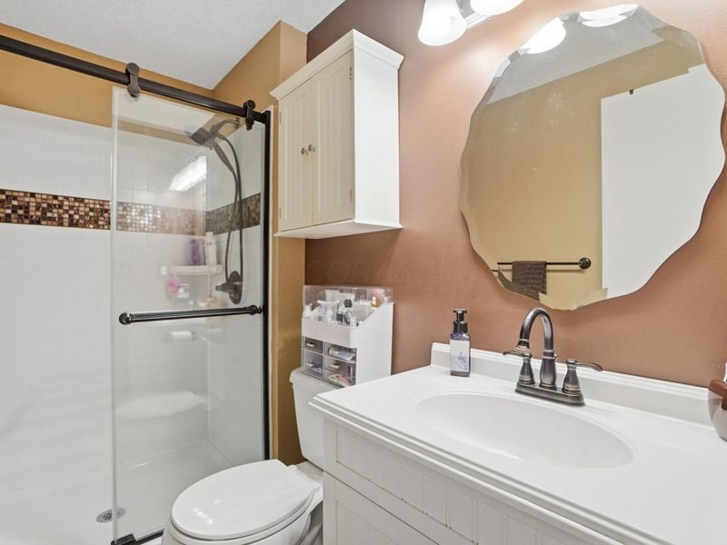 4990 Pegasus Court , Hilliard, OH 43026 Photo 24