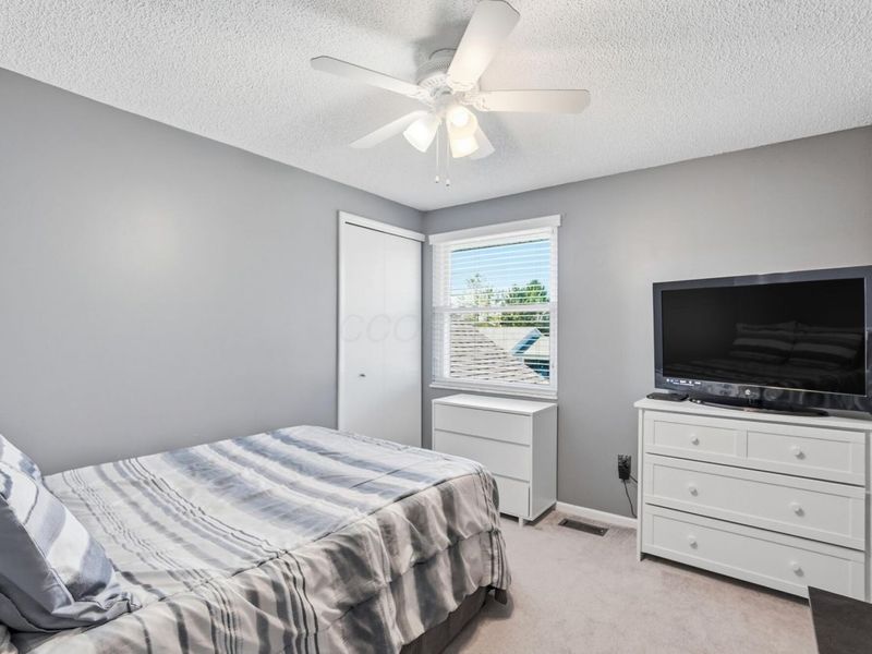 4990 Pegasus Court , Hilliard, OH 43026 Photo 35