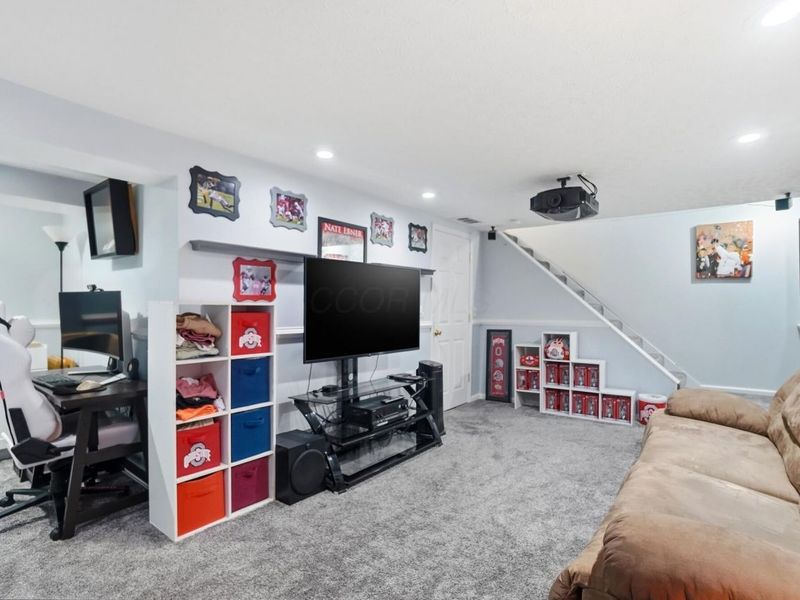 4990 Pegasus Court , Hilliard, OH 43026 Photo 41