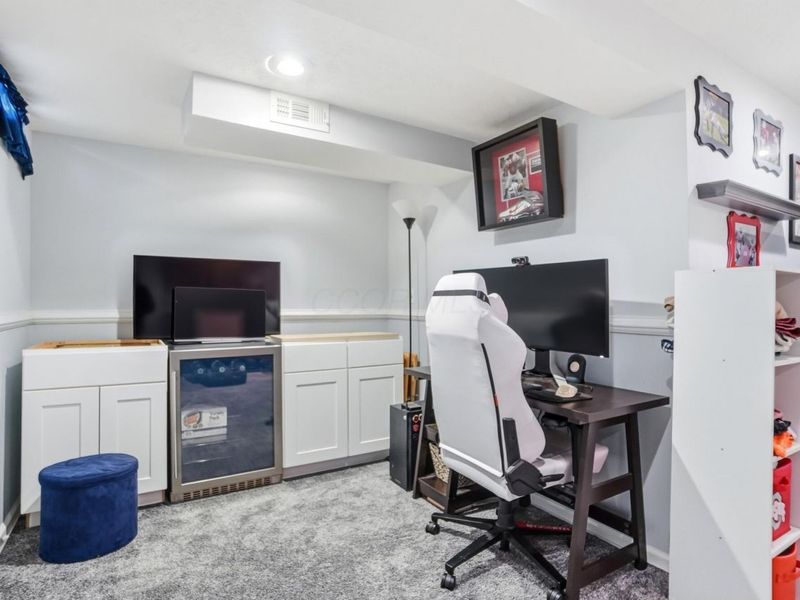 4990 Pegasus Court , Hilliard, OH 43026 Photo 42