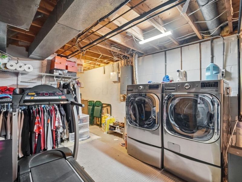 4990 Pegasus Court , Hilliard, OH 43026 Photo 44