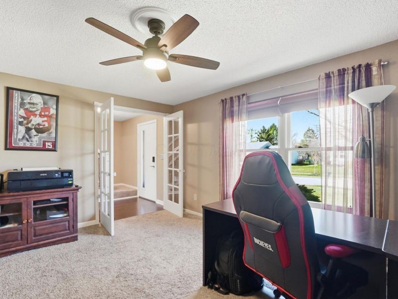 4990 Pegasus Court , Hilliard, OH 43026 Photo 6