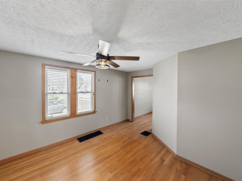 1905 Clifton Avenue , Columbus, OH 43219 Photo 12