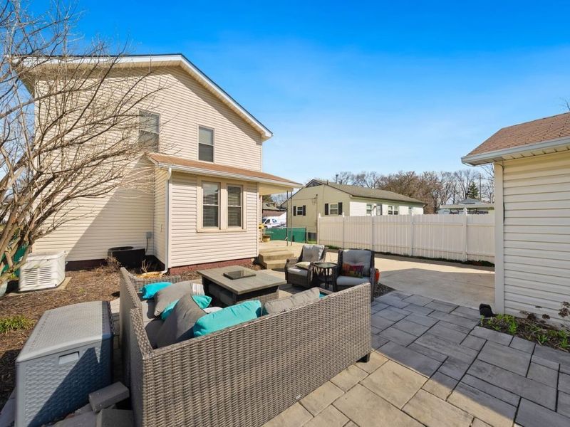 1905 Clifton Avenue , Columbus, OH 43219 Photo 32