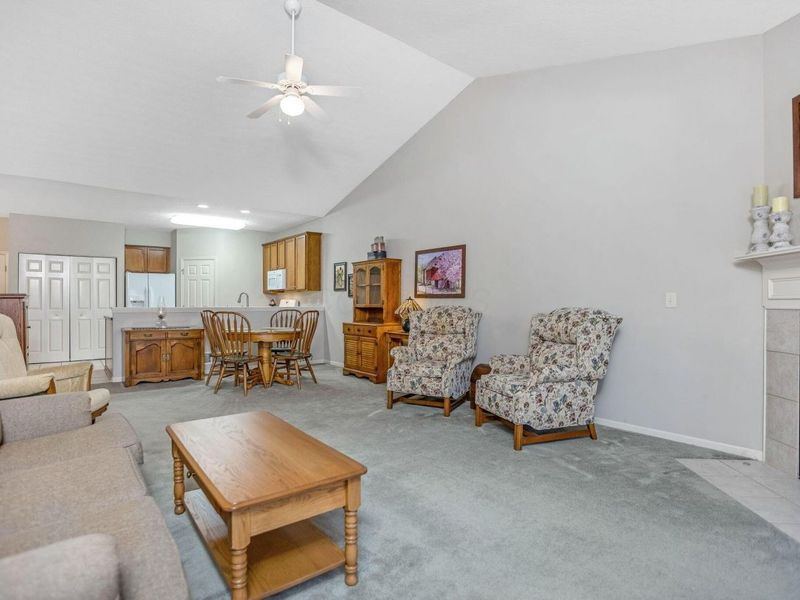 193 Pebble Creek Drive , Pataskala, OH 43062 Photo 11