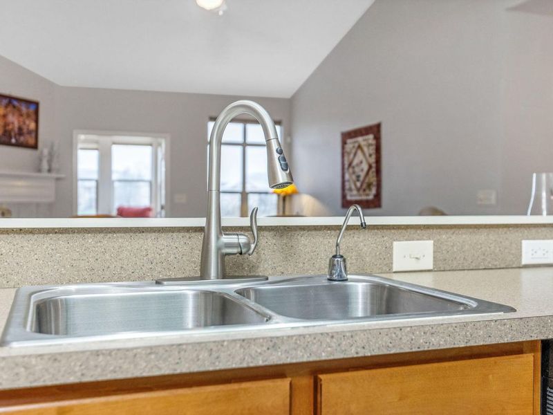 193 Pebble Creek Drive , Pataskala, OH 43062 Photo 8