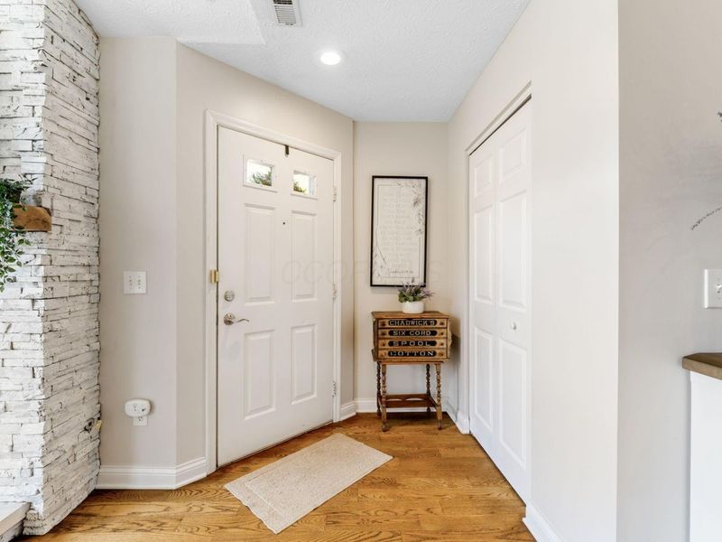 5532 Meadowood Lane , Westerville, OH 43082 Photo 12