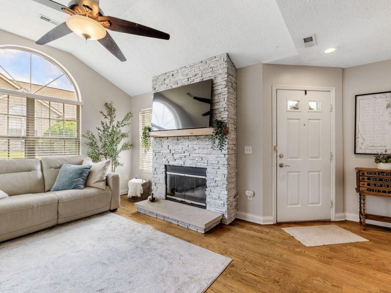 5532 Meadowood Lane , Westerville, OH 43082 Photo 14