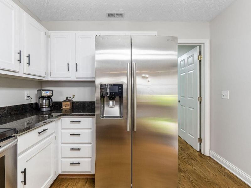 5532 Meadowood Lane , Westerville, OH 43082 Photo 25