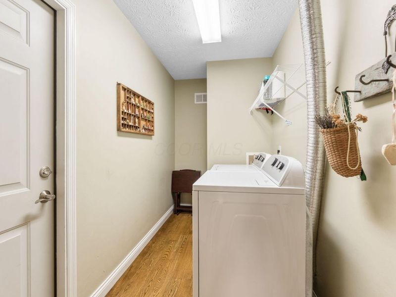 5532 Meadowood Lane , Westerville, OH 43082 Photo 28