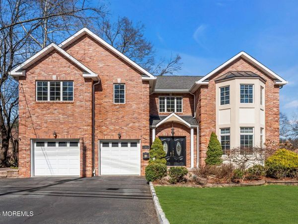 66 Ridge Avenue, Park Ridge, NJ 07656