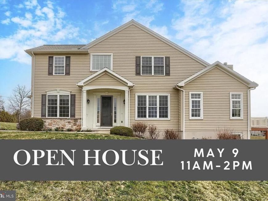 427 Carmella Drive, Mechanicsburg, PA 17050 Main Photo