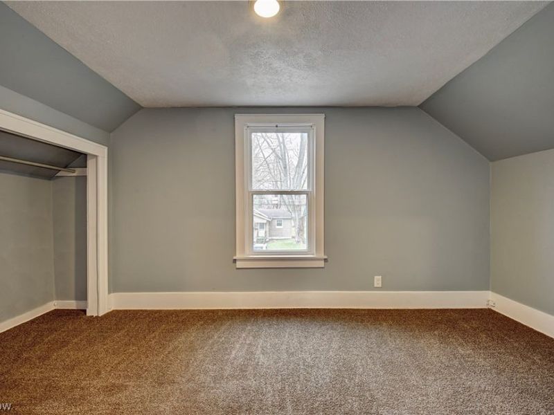 994 Perry Avenue, Barberton, OH 44203 Photo 16