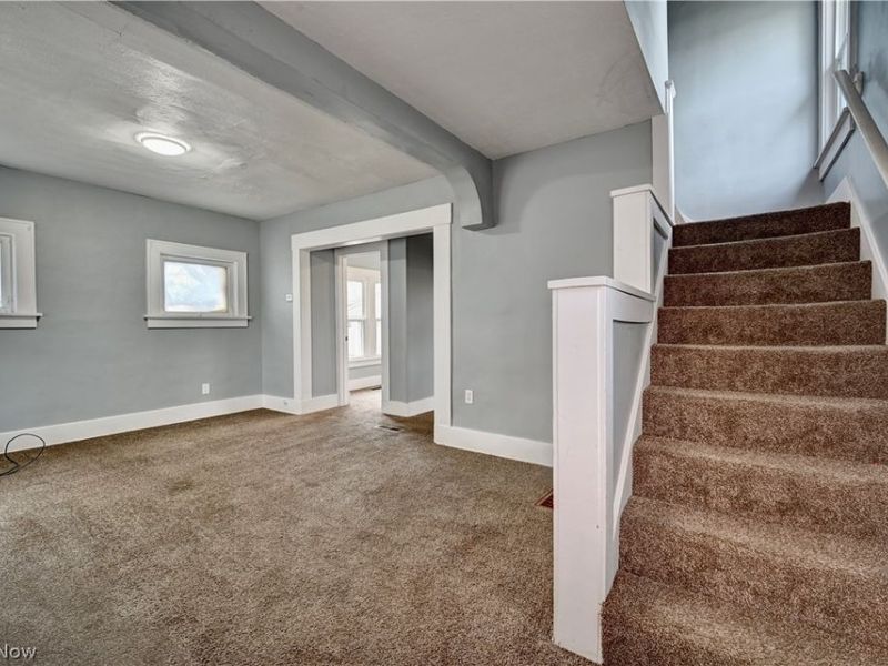 994 Perry Avenue, Barberton, OH 44203 Photo 21