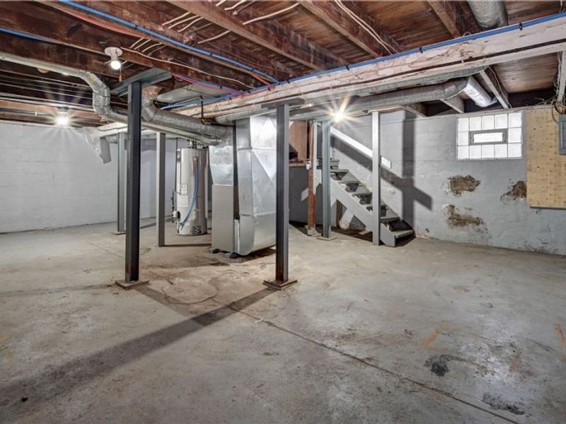 994 Perry Avenue, Barberton, OH 44203 Photo 23