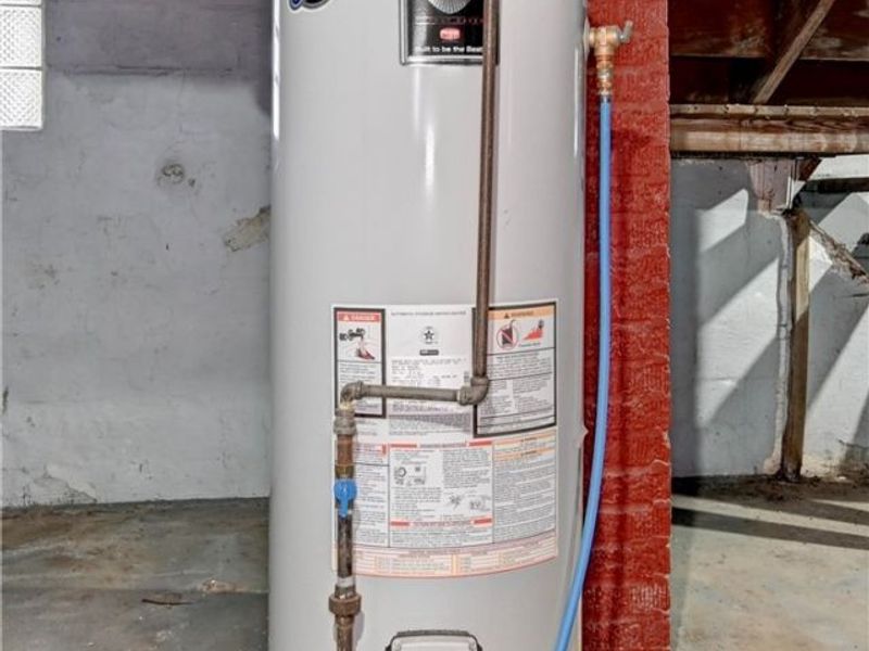 994 Perry Avenue, Barberton, OH 44203 Photo 24