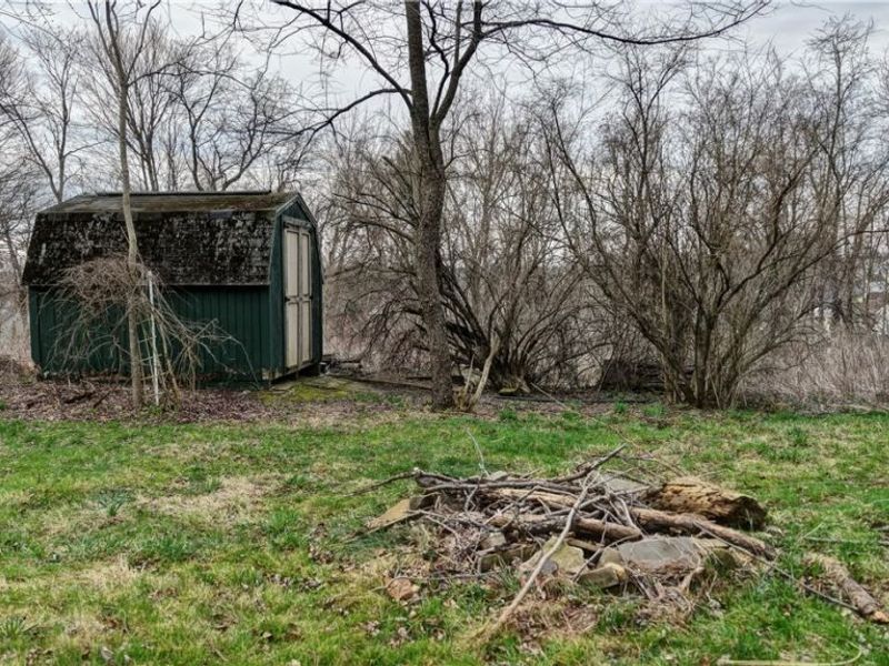 994 Perry Avenue, Barberton, OH 44203 Photo 29