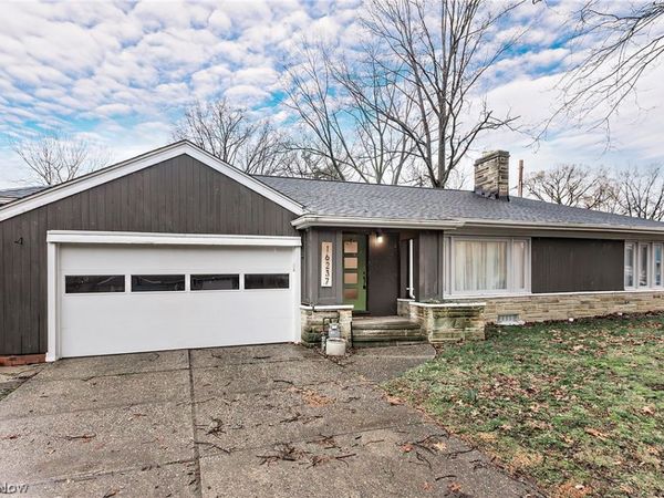 16237 Forest Hills Boulevard , Cleveland Heights, OH 44112