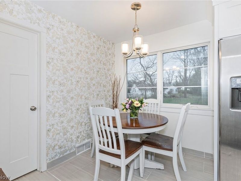 16237 Forest Hills Boulevard, Cleveland Heights, OH 44112 Photo 16