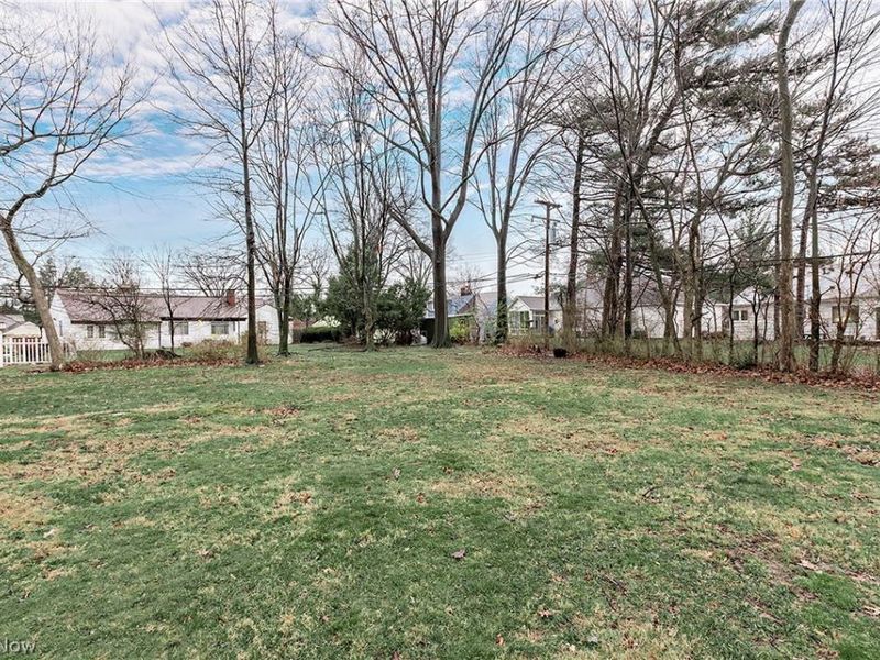 16237 Forest Hills Boulevard, Cleveland Heights, OH 44112 Photo 37