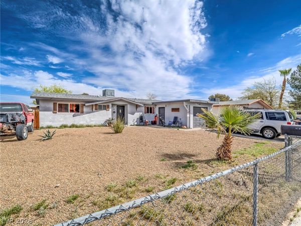 419 Scenic Drive , Henderson, NV 89002