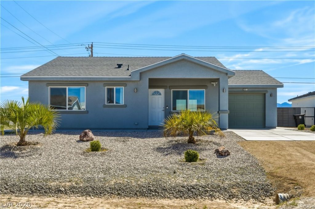 601 Valiant Avenue, Pahrump, NV 89060 Main Photo