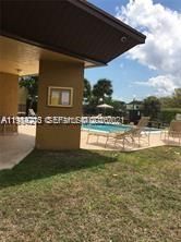 10060 NW 9th St Cir , Unit 4, Miami, FL 33172 Photo