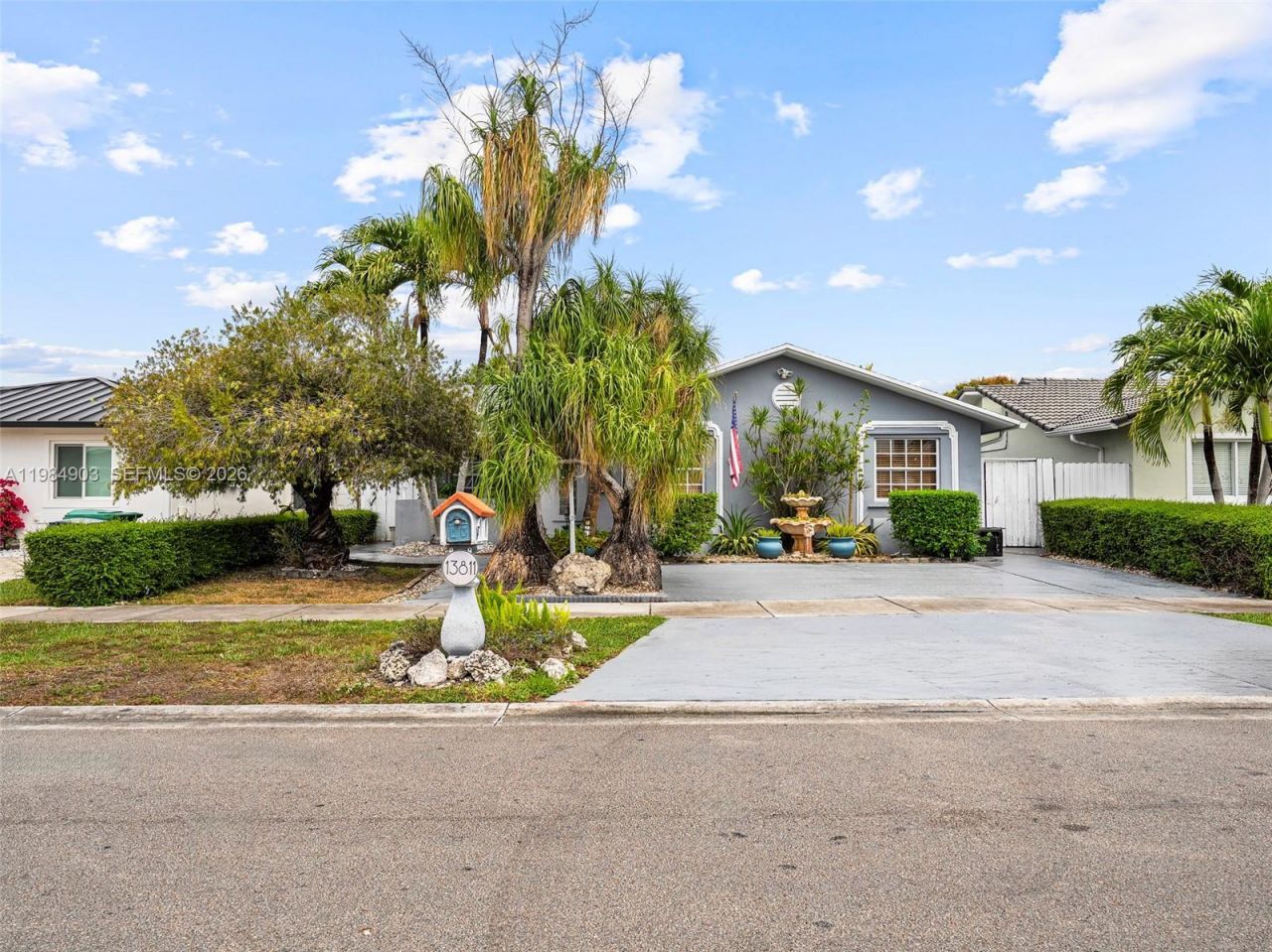 13811 SW 14th St, Miami, FL 33184 Photo